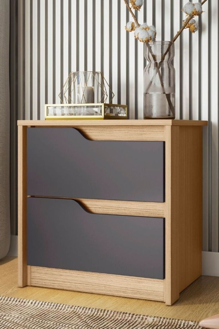 Lumen Veneer Pedestal
